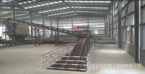 智能化車載移動(dòng)式建筑垃圾粉碎機(jī)在江蘇南京順利投產(chǎn)